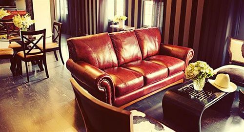 Padre Hotel Bakersfield